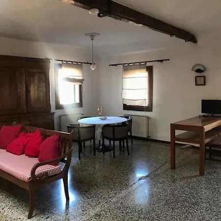 Tea House * Venice