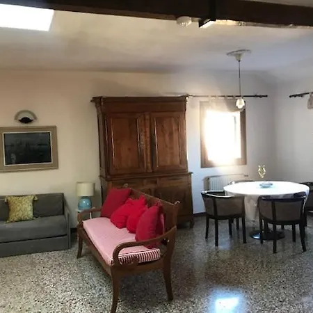 Tea House Apartament *